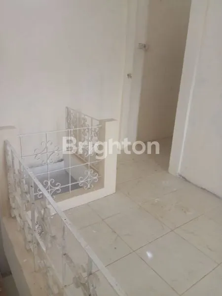 image DI SEWA RUMAH SIAP HUNI DI PADJAJARAN REGENCY KATULAMPA, 15 MENIT KE BOTANI SQUARE, 10 MENIT KE PLAZA EKALOKASARI, 15-20 MENIT KE LIPPO PLAZA KEBOEN RAYA (7)