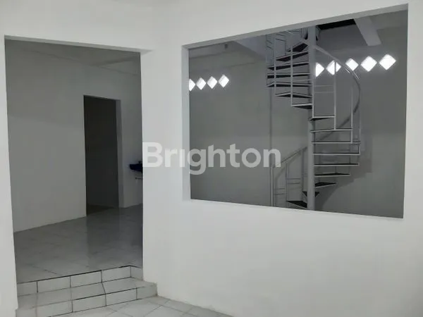 image RUMAH MEWAH 2 LANTAI 10KT DI BATU AMPAR LESTARI (8)