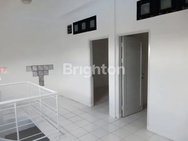 image RUMAH MEWAH 2 LANTAI 10KT DI BATU AMPAR LESTARI (6)