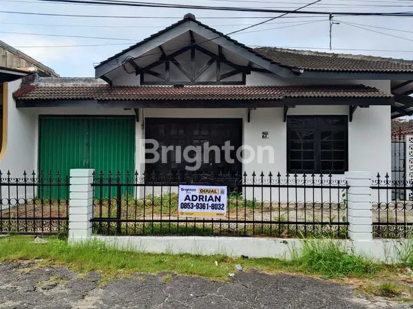 image RUMAH NYAMAN, LINGKUNGAN BERSIH & AMAN LOKASI STRATEGIS DI TENGAH KOTA (1)