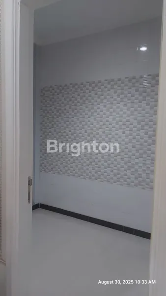 image DIJUAL RUMAH PALM SPRING DEKAT MASJID AGUNG (7)