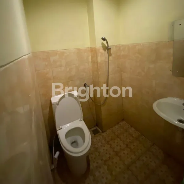 image HOTEL MASIH BEROPERASI DI KAPUK CENGKARENG (4)