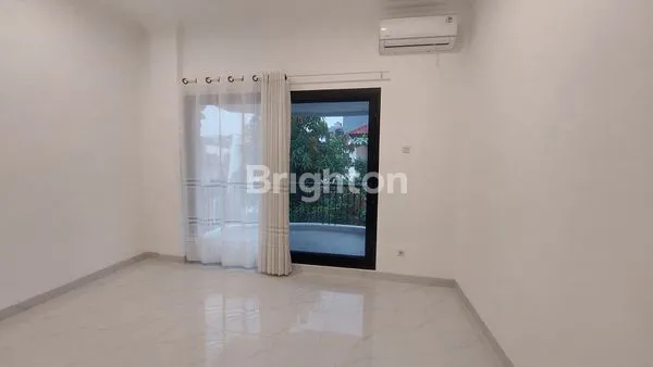image RUMAH BAGUS SIAP HUNI PERMATA BUANA JAKARTA BARAT (7)