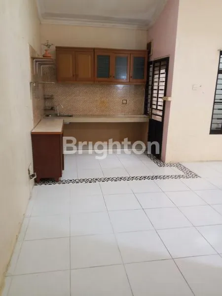 image RUMAH STRATEGIS MITRA RAYA 6KT, 2LT, ONE GATE SYSTEM, SIAP HUNI (4)