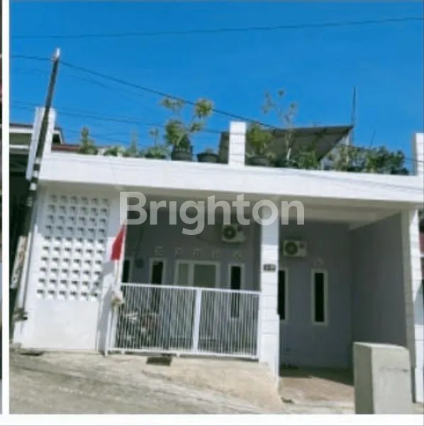 image RUMAH CANTIK DAN TERAWAT DIJUAL DAERAH BDS 2 (1)