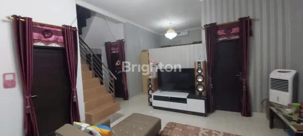 image RUMAH CANTIK DAN TERAWAT DIJUAL DAERAH BDS 2 (4)