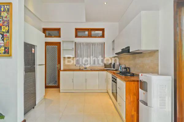 image VILLA SUITABLE FOR INVESTMENT OR RESIDENCE IN PERING GIANYAR (6)