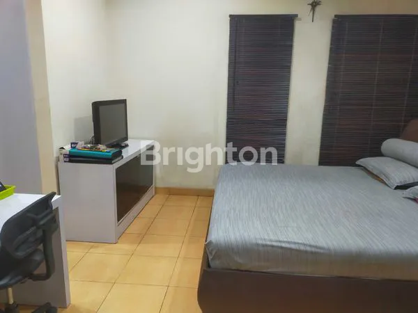 image DIJUAL RUMAH TINGGAL & TEMPAT USAHA – BSD, TANGERANG SELATAN (6)