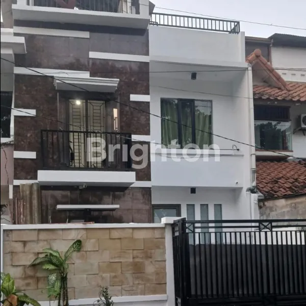image BABATAN PRATAMA BONUS FURNITURE HARGA 1M-AN DEKAT WIYUNG, ROYAL RESIDENCE (6)