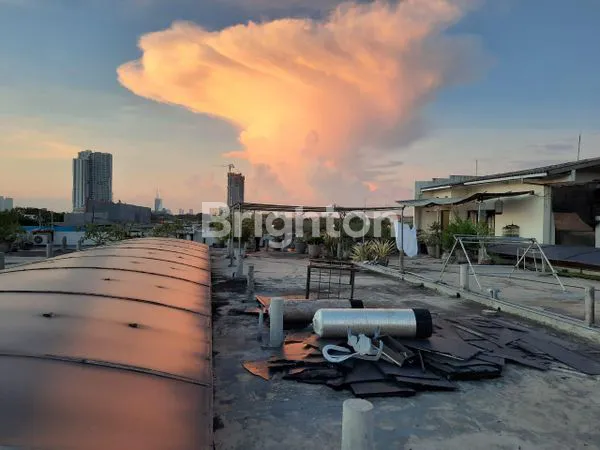 image KOS MEWAH 39 KAMAR FULLY FURNISHED DI SIWALANKERTO SURABAYA (7)