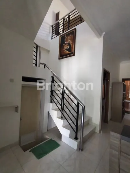 image RUMAH MEWAH FULL FURNISHED 6KT DEKAT TOL GAYAMSARI (6)