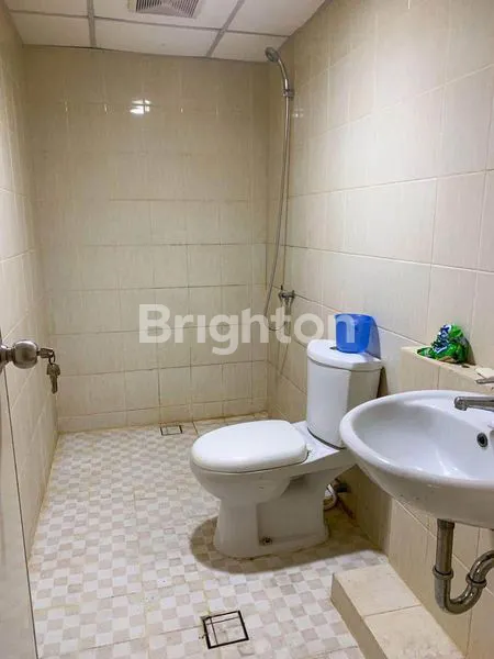 image APARTEMEN UC BERKELEY KOSONGAN  (3)