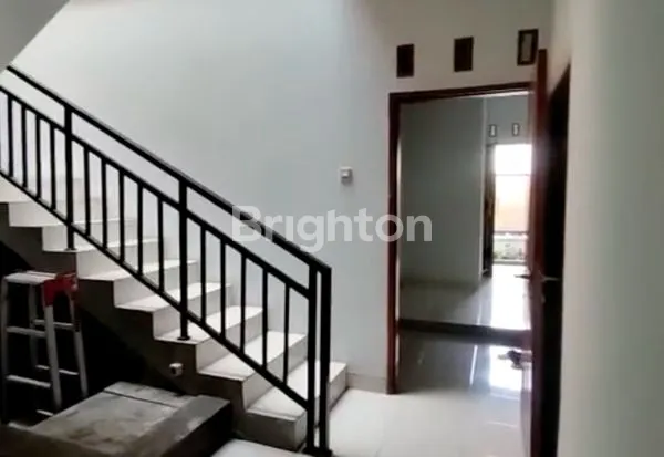 image RUMAH KOS 3 LANTAI FULL FURNISHED STRATEGIS INVESTASI USAHA (5)