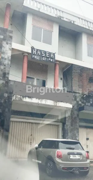 image RUKO 3 LANTAI STRATEGIS DI JL. TAMAN SARI, DEKAT SUDIRMAN (2)