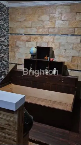 image RUMAH BABATAN PATAHANA HALAMAN DEPAN LUAS (7)