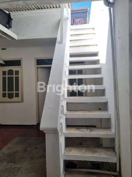 image RUMAH NYAMAN DAN TERAWAT TERMURAH DI CLUSTERNYA (4)