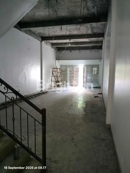 image RUKO 3 LANTAI DI PUSAT BISNIS SUDIRMAN (6)