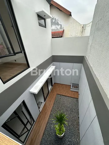 image RUMAH BARU MODERN MINIMALIS BINTARO SEKTOR 3 (4)