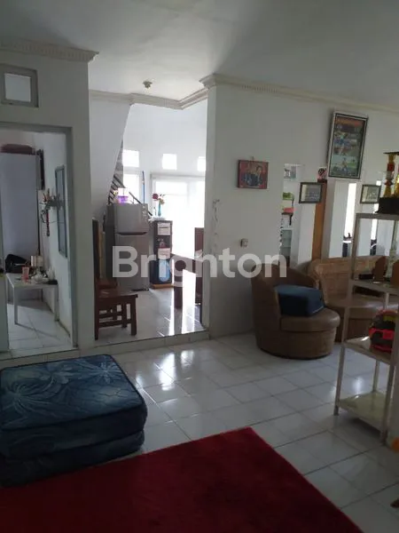 image RUMAH 2 LANTAI STRATEGIS DI CIAPUS BANJARAN, SIAP HUNI, GARASI LUAS (8)