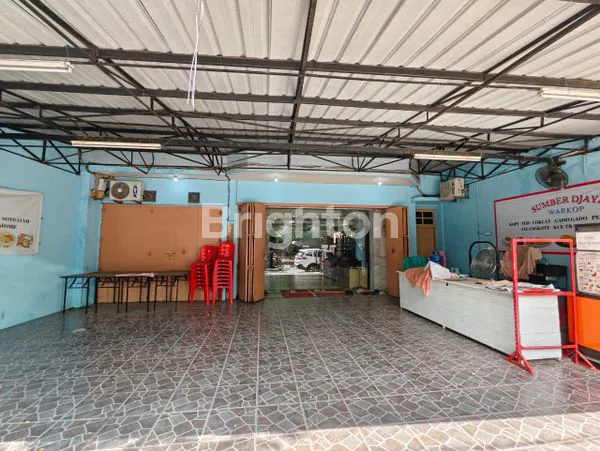 image RUMAH DI A MAPPANYUKI USAHA BUTIK (2)