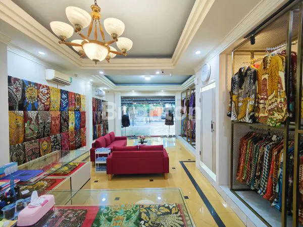 image RUMAH DI A MAPPANYUKI USAHA BUTIK (6)