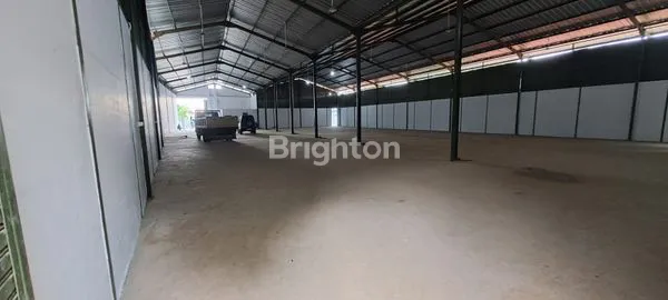 image GUDANG STRATEGIS DI JL. RAYA BOGOR CILEUNGSI DEKAT TOLL NAROGONG NAGRAK (3)