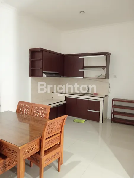 image RUMAH VILLA KOMPLEK (5)