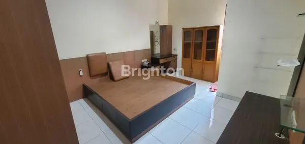 image RUMAH 3 LANTAI JELAMBAR WIJAYA JAKARTA BARAT (4)
