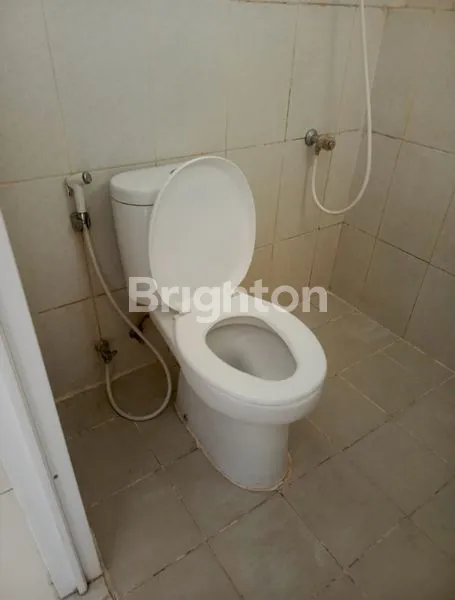 image STUDIO EDUCITY STANFORD VIEW KOLAM RENANG, SEMI FURNISHED  (5)