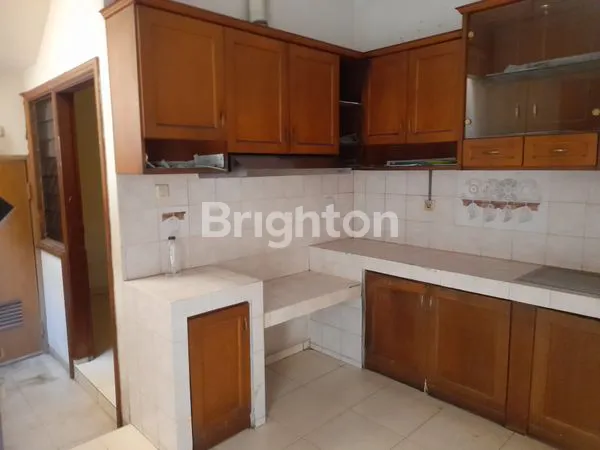 image RUMAH DI KEMANGGISAN ILIR (3)