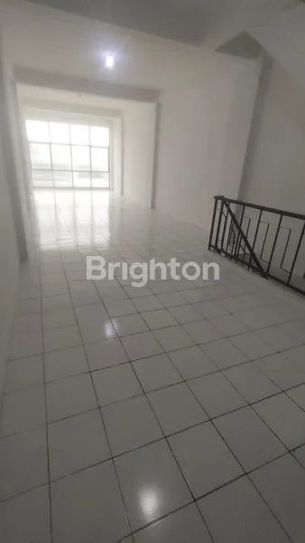 image RUKO 4 LANTAI KAPUK MUARA BARU RENOVASI (2)