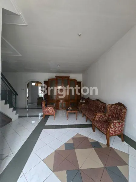 image RUMAH MINIMALIS FULL FURNISHED DI CLUSTER ELITE BALIKPAPAN (2)