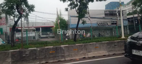 image DISEWAKAN BANGUNAN LOKASI SANGAT STRATEGIS (2)