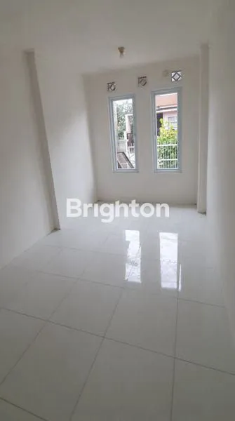 image DIJUAL RUMAH. CANTIK DI GRIYA ALAM SENTUL (2)