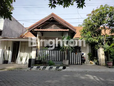 image RUMAH RUNGKUT MENANGGAL HARAPAN AKSES MUDAH KEMANA SAJA (1)