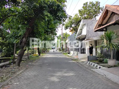 image RUMAH RUNGKUT MENANGGAL HARAPAN AKSES MUDAH KEMANA SAJA (2)