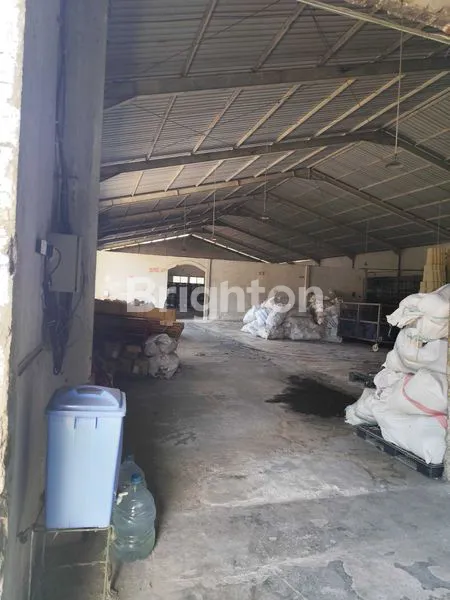 image  GUDANG RAYA DRIYOREJO (1)