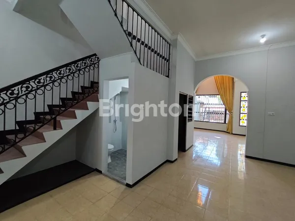 image RUMAH TENGAH KOTA NGAGEL WASANA  BARU RENOV, SIAP HUNI DAN BEBAS BANJIR (2)