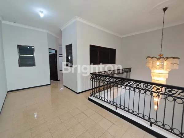 image RUMAH TENGAH KOTA NGAGEL WASANA  BARU RENOV, SIAP HUNI DAN BEBAS BANJIR (7)