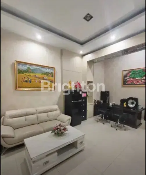 image RUKO 4 LANTAI PREMIUM STRATEGIS DI JL. PAHLAWAN MEDAN (5)