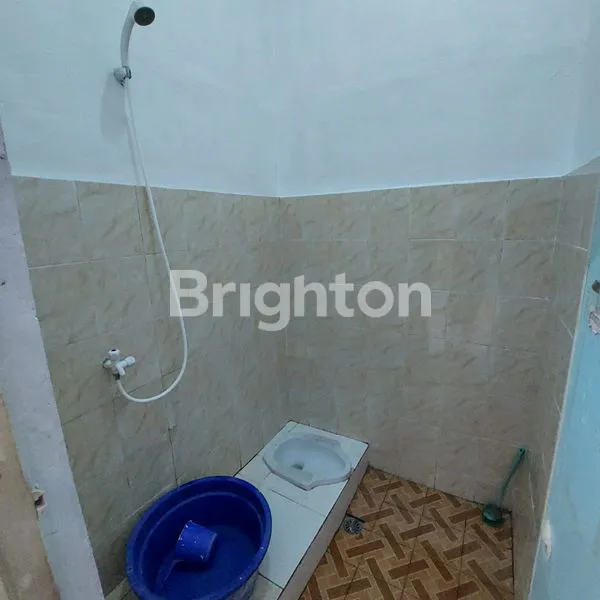 image DIJUAL KOST AKTIF DAERAH TLOGOSARI DEPAN PASAR. BELAKANG SMK FARMASI DAN 5 MENIT KE USM. BEBAS BANJIR DAN DEKAT DENGAN PUSAT KULINER SEMARANG TIMUR (7)