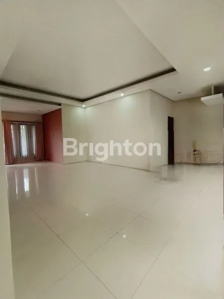 image RUMAH MEWAH SEMI FURNISHED DEKAT KAMPUS UNDIP TEMBALANG (1)