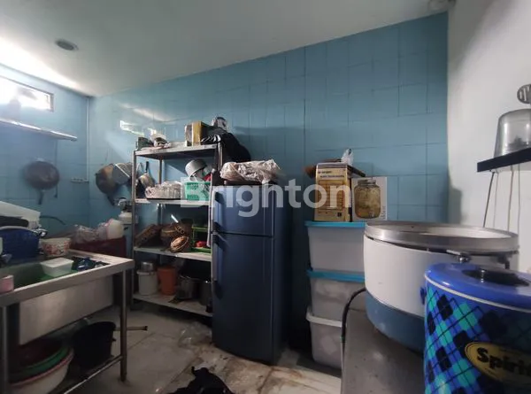 image RUKO 3 LANTAI DI DENPASAR UTARA (7)