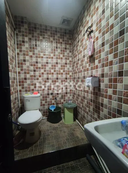 image RUKO 3 LANTAI DI DENPASAR UTARA (8)