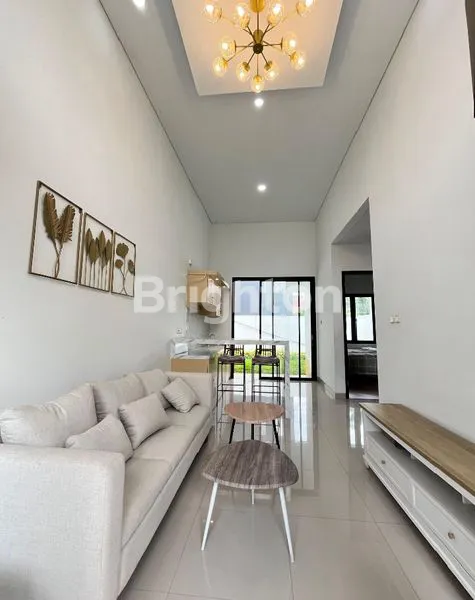 image RUMAH CANTIK DI KEMANG PRATAMA BEKASI (7)