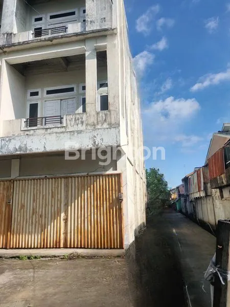 image DIJUAL / SEWA 7 UNIT RUKO 3 LANTAI  JALAN HUSEIN HAMZAH  (3)