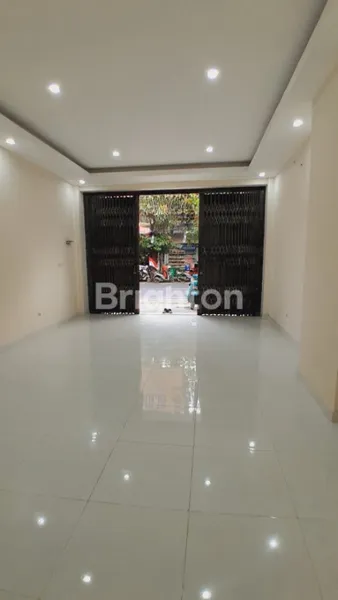 image RUKO PREMIUM 4 LANTAI STRATEGIS DI JL. DIPONEGORO DENPASAR (1)