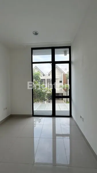 image RUMAH PIK2 CLUSTER FAVORIT 3+1 BR (5)