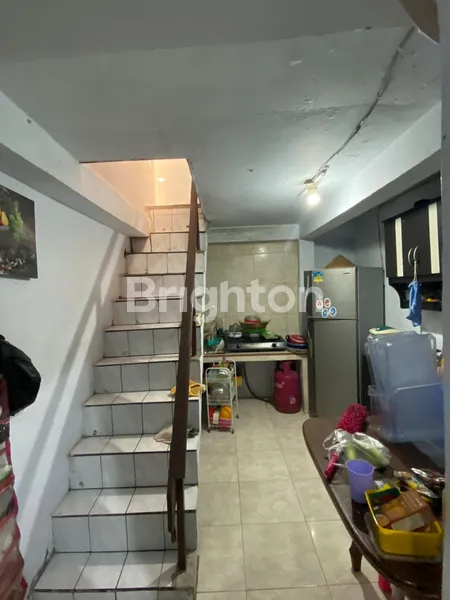 image HUNIAN NYAMAN DUA LANTAI DI KAWASAN STRATEGIS CIMONE PERMAI (3)