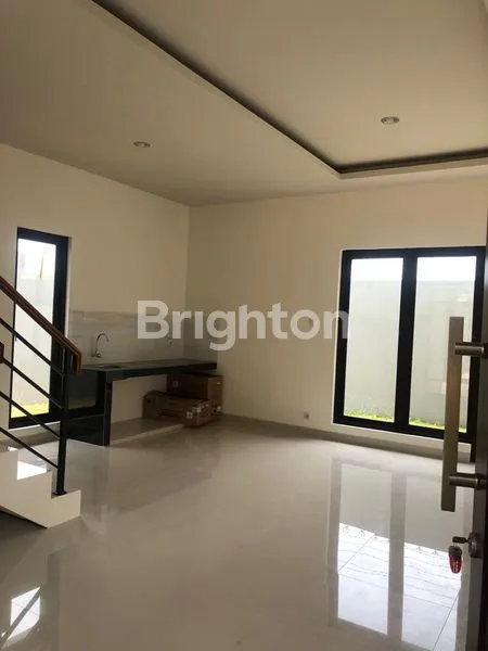 image RUMAH 2 LANTAI SIAP HUNI NON FURNISED DI BSB KEDATON SEMARANG BARAT (5)